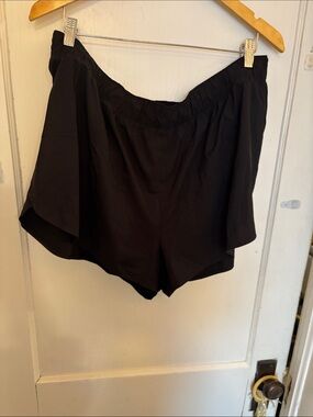 Old Navy Black Elastic-Waist Shorts